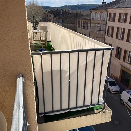 Appartement Salernes Centre Ville Екстер'єр фото